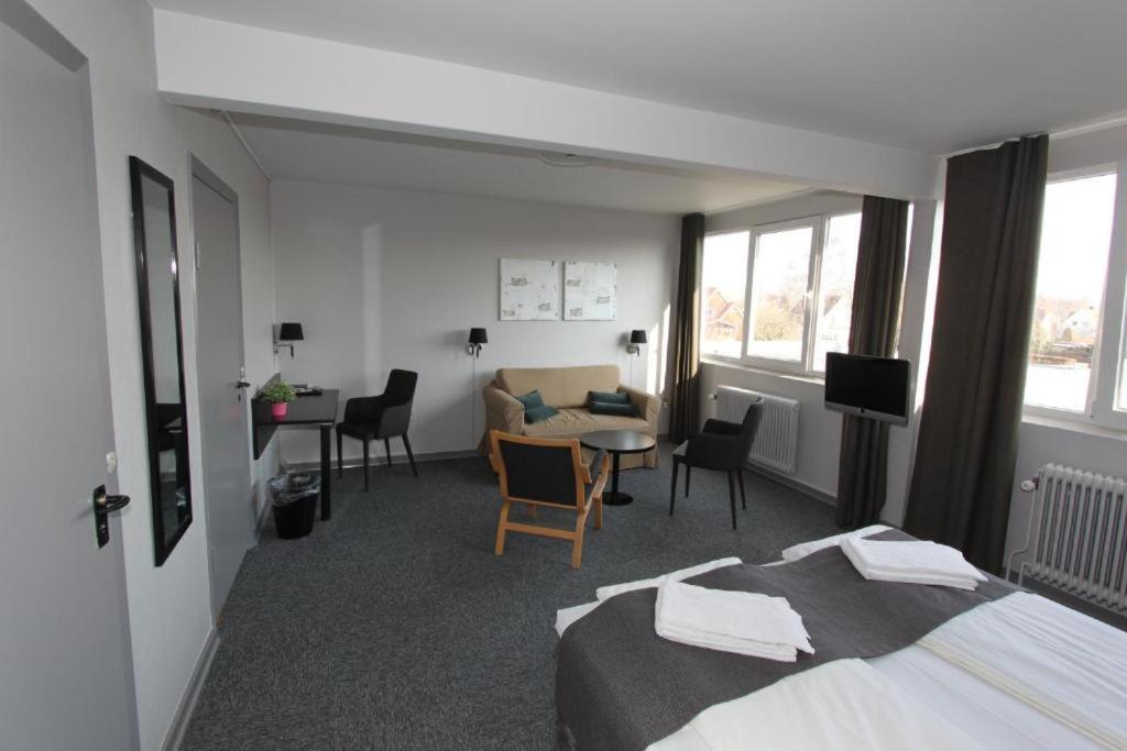 Banegaardshotellet Vojens Exteriér fotografie