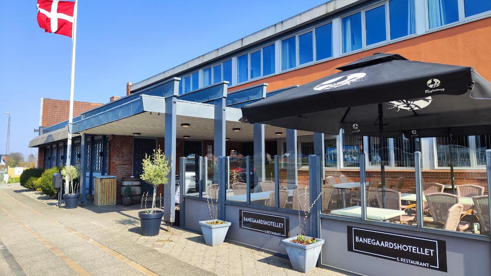 Banegaardshotellet Vojens Exteriér fotografie