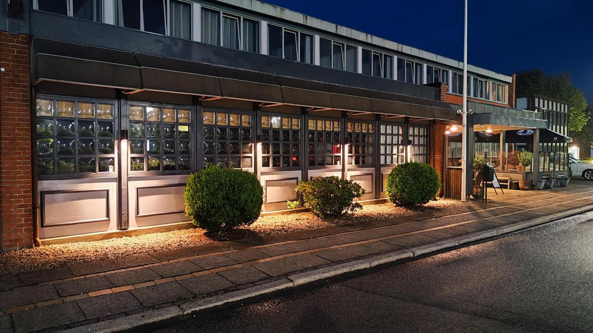 Banegaardshotellet Vojens Exteriér fotografie